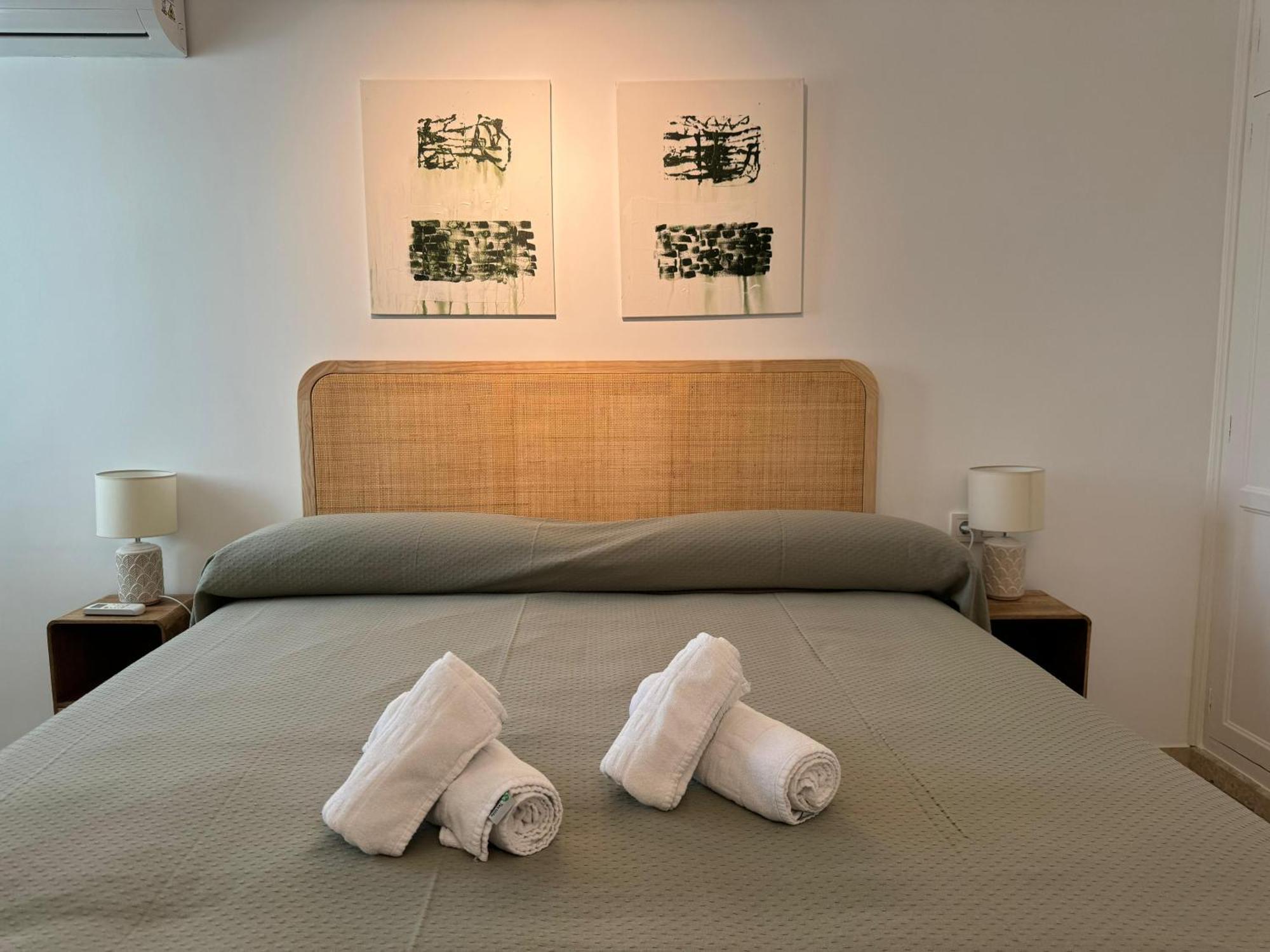Apartamento Las Teresas Khalifa Cordoba Ngoại thất bức ảnh